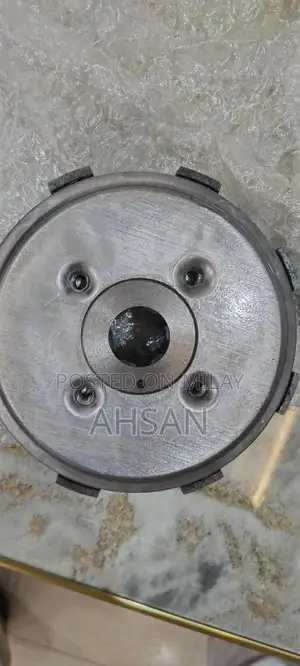 Genuine Honda CG125 Clutch Box Assembly