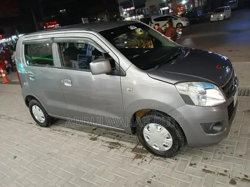 Suzuki WagonR VXL 2017 Hatchback Compact Car