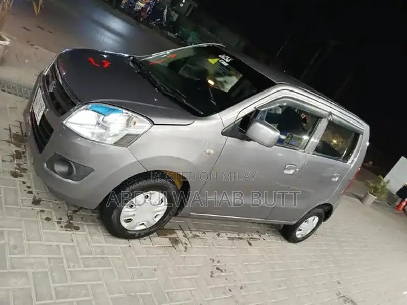 Suzuki WagonR VXL 2017 Hatchback Compact Car