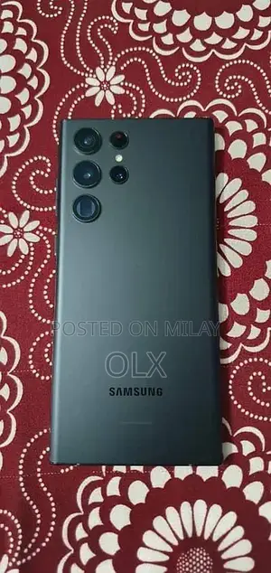 S22 Ultra Smartphone with HD Edge Display and 8K Video Recording