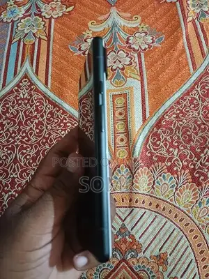 Google Pixel 6 Smartphone 8GB RAM 128GB Storage