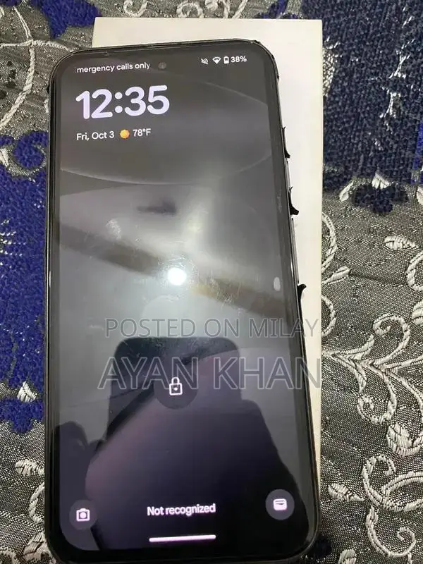 High-Performance Smartphone with Storage and Pristine Condition