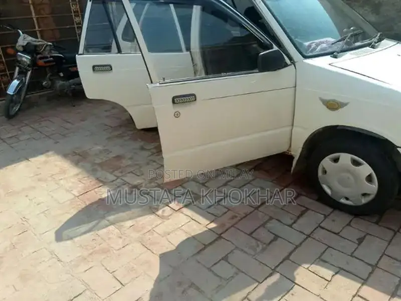 Suzuki Mehran VXR 2006 Compact Sedan