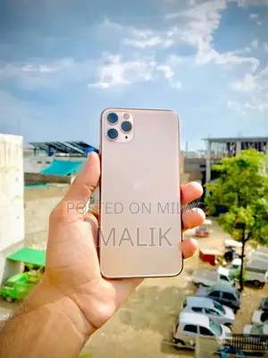 Photo - iPhone 11 Pro Max 64GB Smartphone Premium Model