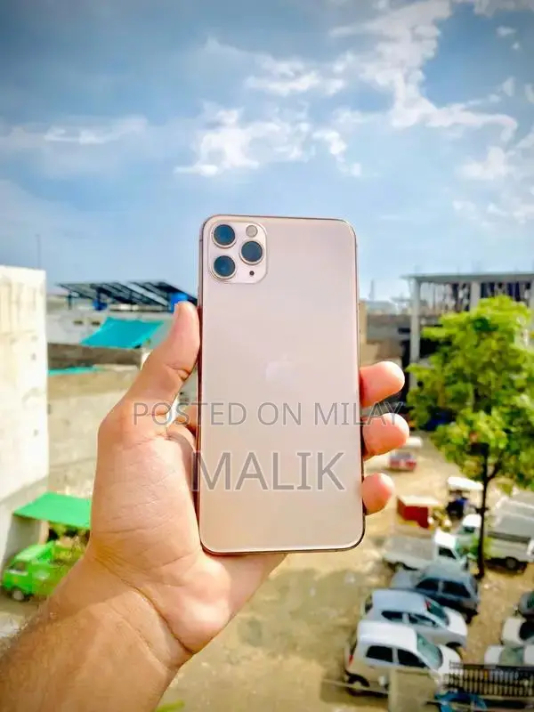 iPhone 11 Pro Max 64GB Smartphone Premium Model