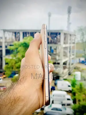 iPhone 11 Pro Max 64GB Smartphone Premium Model