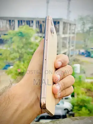 iPhone 11 Pro Max 64GB Smartphone Premium Model