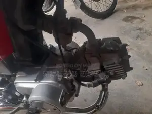 Honda CD 70 Motorcycle - Reliable Two-Wheeler for Urban Commuting