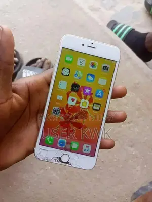 Photo - Apple iPhone 6s Plus 128GB Smartphone