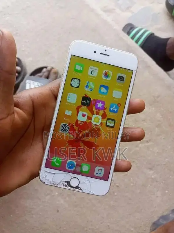 Apple iPhone 6s Plus 128GB Smartphone