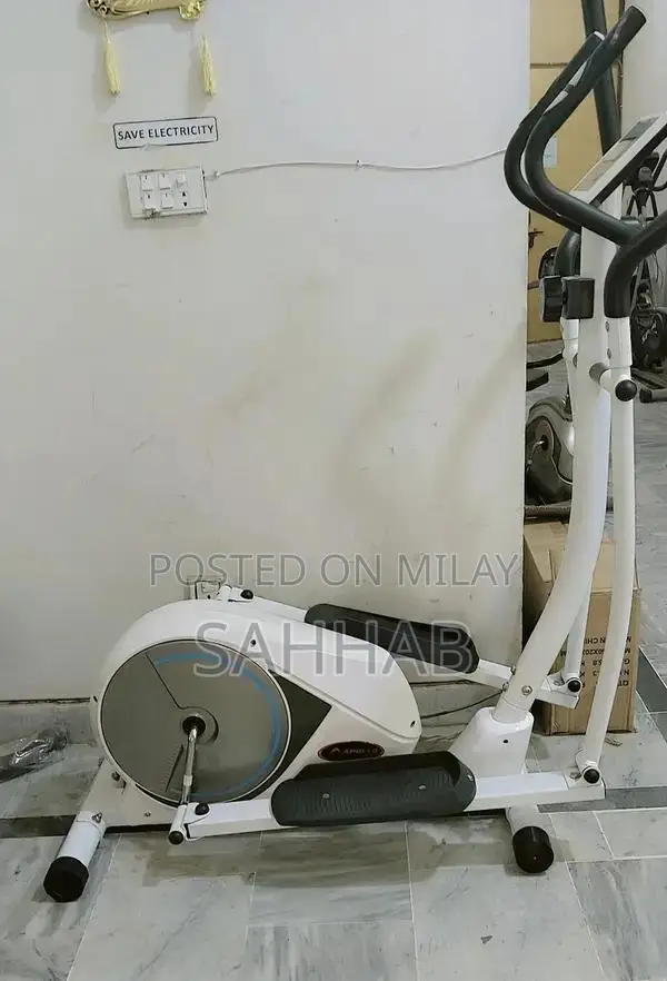 Magnetic Exercise Cycle Elliptical Cross Trainer Upright Bike