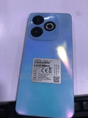 Smart 8 Pro Smartphone - Sleek Design Powerful Performance