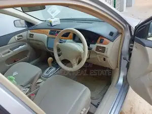 Mitsubishi Lancer GLX 1.6 Automatic Sedan