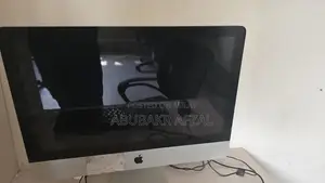 Apple iMac Core i5 Desktop Computer All-in-One