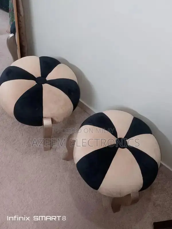 Elegant Velvet Round Stools with Curved Wooden Legs
