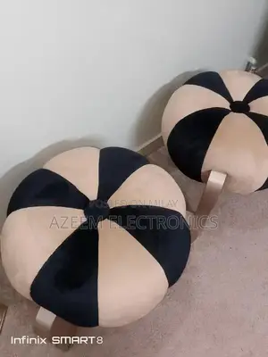 Elegant Velvet Round Stools with Curved Wooden Legs