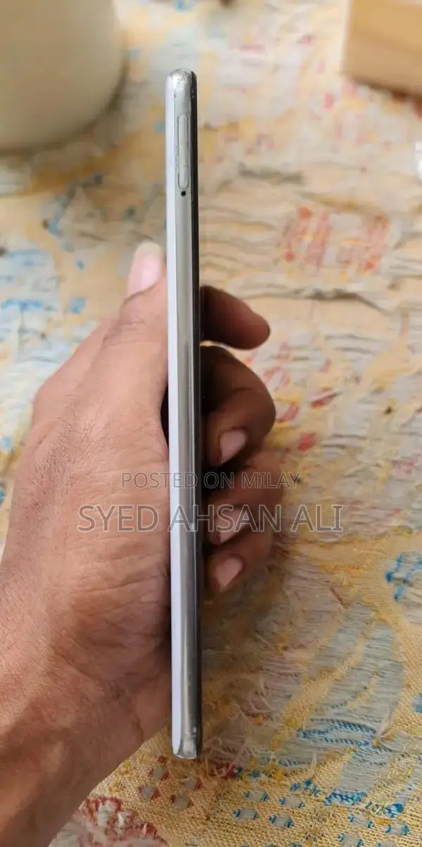 Samsung Galaxy A71 Dual SIM Smartphone