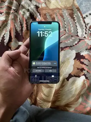 Photo - Apple iPhone XS Max 256GB Storage Smartphone