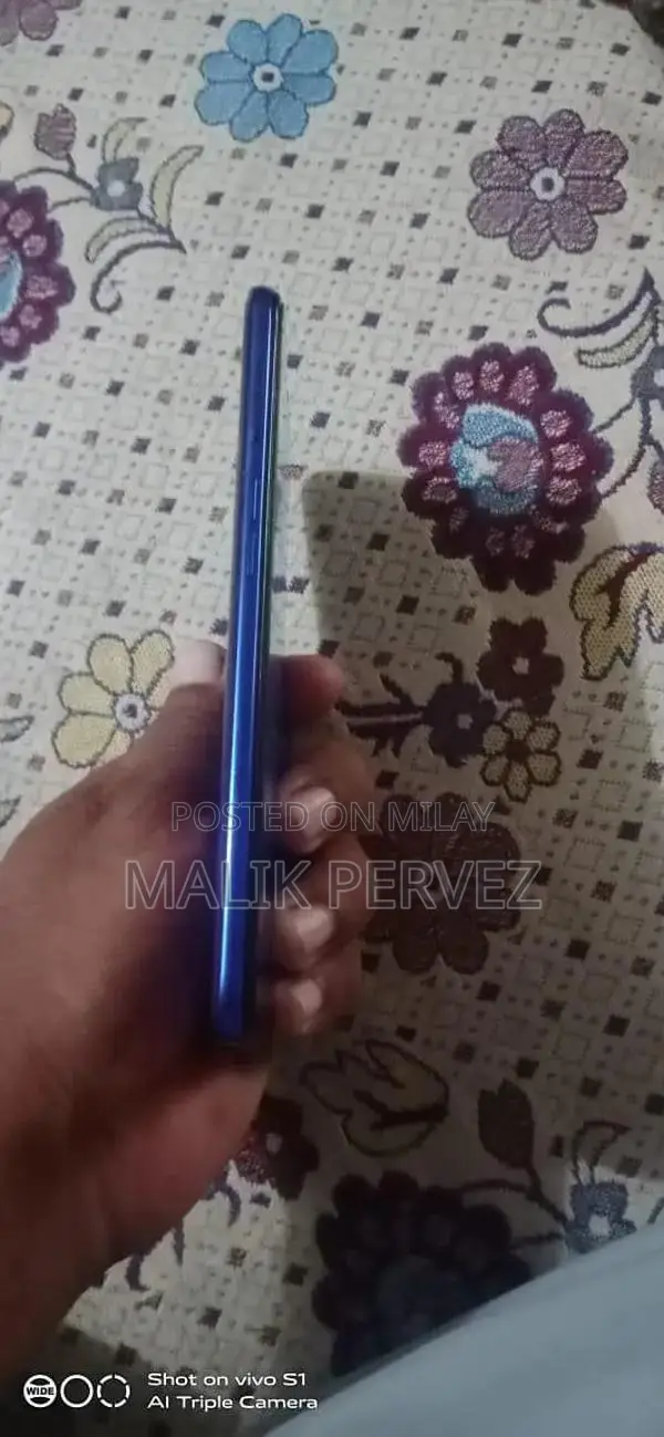 Oppo F11 Smartphone Dual Charger 6GB RAM 128GB Storage