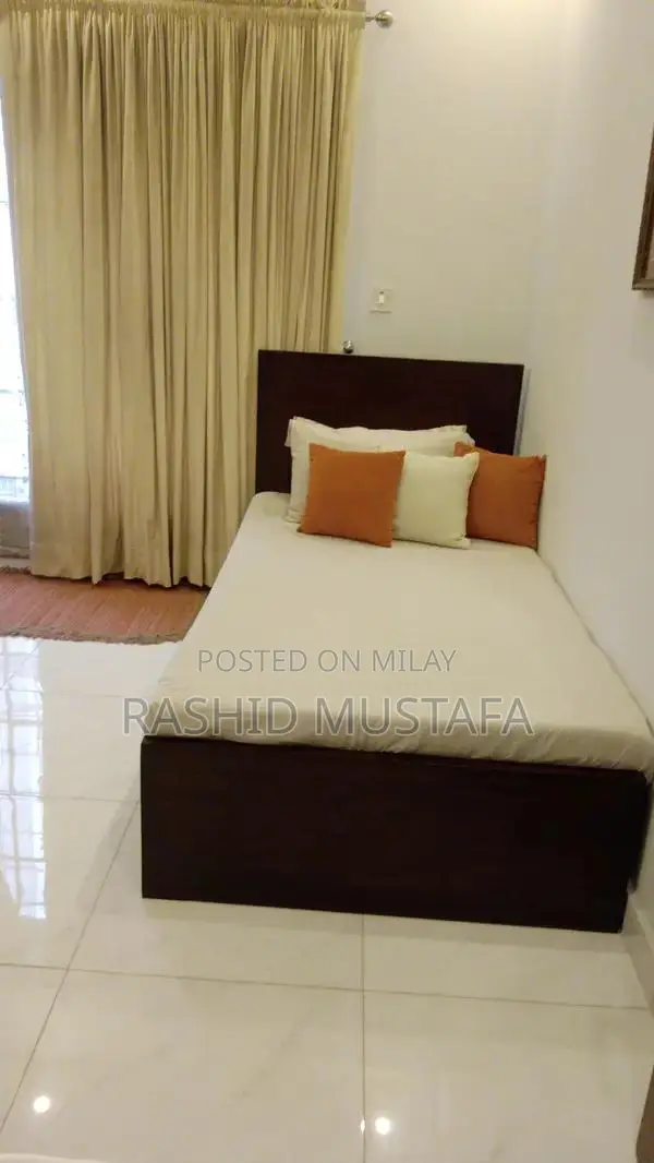 Solid Wood Single Bed Set with Mattress and Dressing Functionality