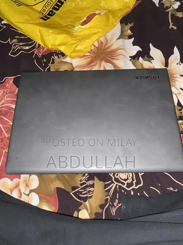 Toshiba Core i3 4th Gen Laptop - Compact Business Performer