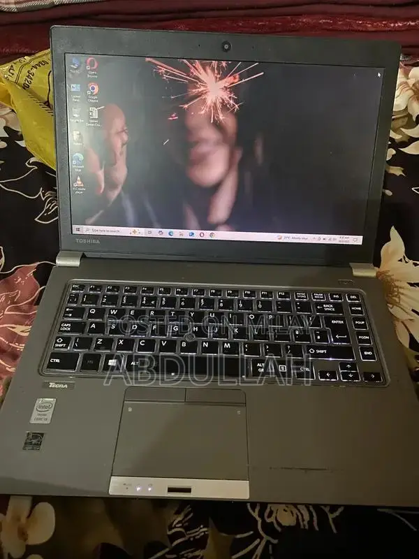 Toshiba Core i3 4th Gen Laptop - Compact Business Performer