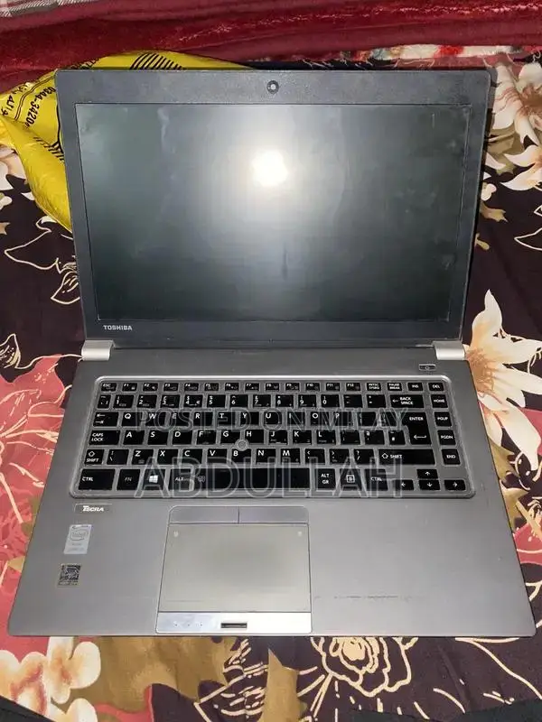 Toshiba Core i3 4th Gen Laptop - Compact Business Performer