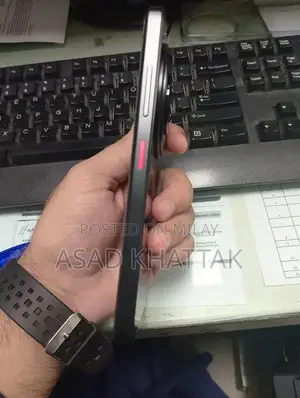 Photo - ZTE Nubia Focus 5G Smartphone High-Performance Mobile Device