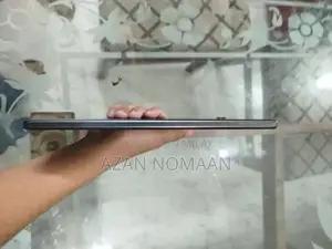 Samsung Tablet - Sleek Mobile Device for Productivity and Entertainmen