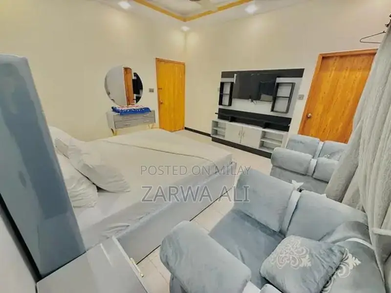 Karachi Guest House for Family and Couple Accommodation