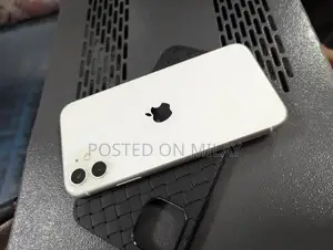 Photo - Apple iPhone 11 128GB Smartphone with High Battery Health