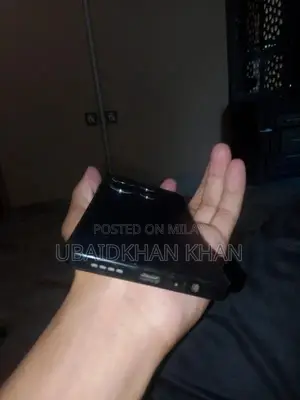 Smartphone with Charging Box and Partial Accessories