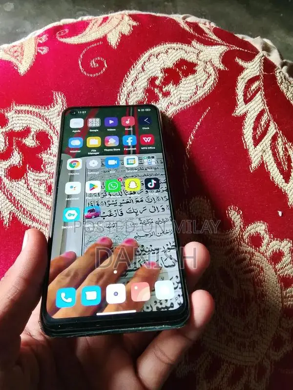 Used Mobile Phone with Exchange Option