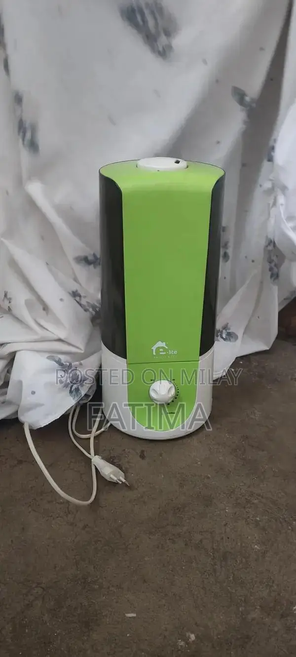 Elite Compact Humidifier with Multi-Functional Features