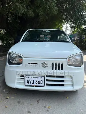 Alto VXR Compact Hatchback Urban Driving Sedan