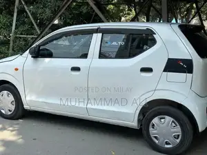 Alto VXR Compact Hatchback Urban Driving Sedan