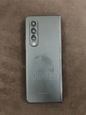 Photo - Samsung Z Fold 3 5G Smartphone with Display Issue