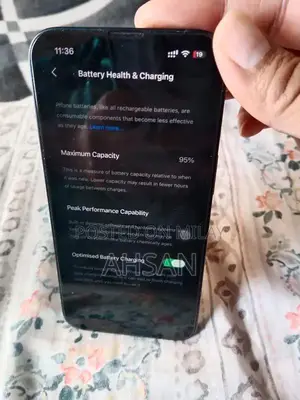 Apple iPhone 13 128GB Excellent Condition Smartphone