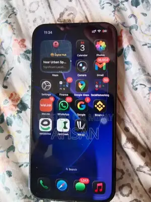 Apple iPhone 13 128GB Excellent Condition Smartphone