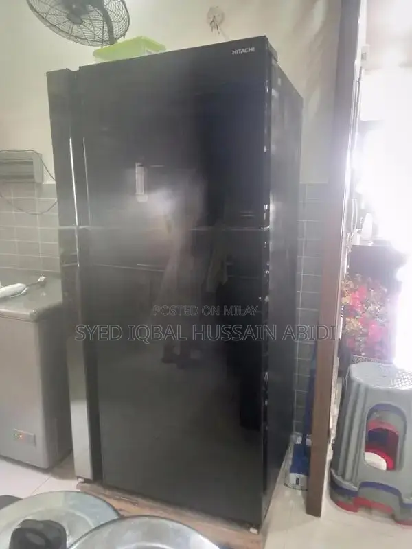 Non-Frost Refrigerator - Near Mint Condition Cooling Appliance