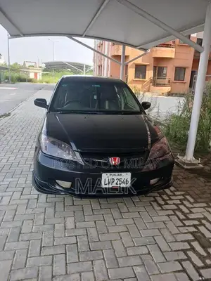 Honda Civic VTI Mid-Size Sedan - Reliable Compact Car