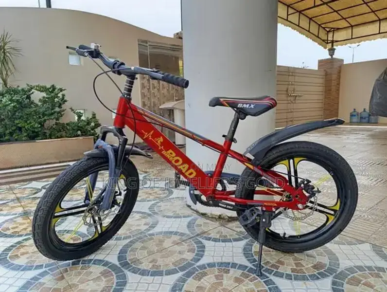 BMX Bicycle with Unique Design and Performance Features