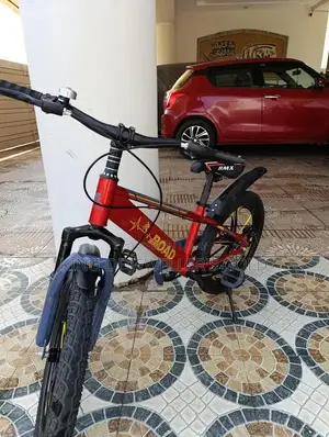 BMX Bicycle with Unique Design and Performance Features