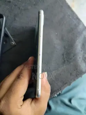 iPhone X Non-PTA 64GB Smartphone with Minor Repairs