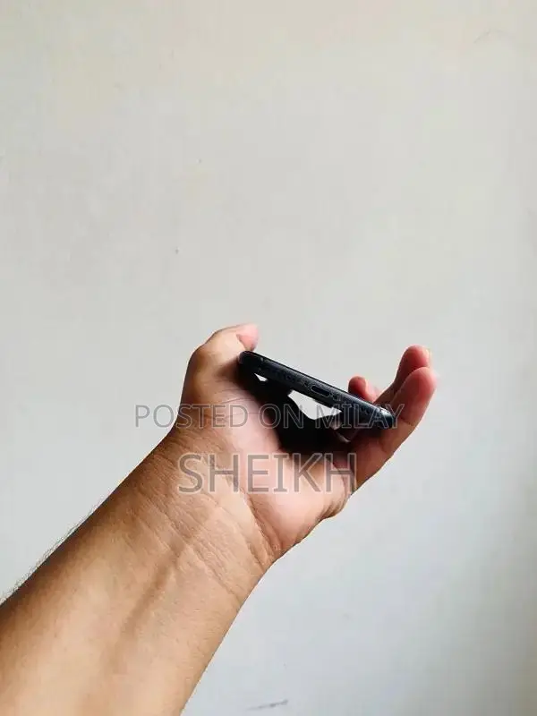 Apple Smartphone 256GB Storage PTA Approved