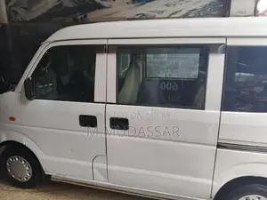 Suzuki Every Compact Van - Well-Maintained Import