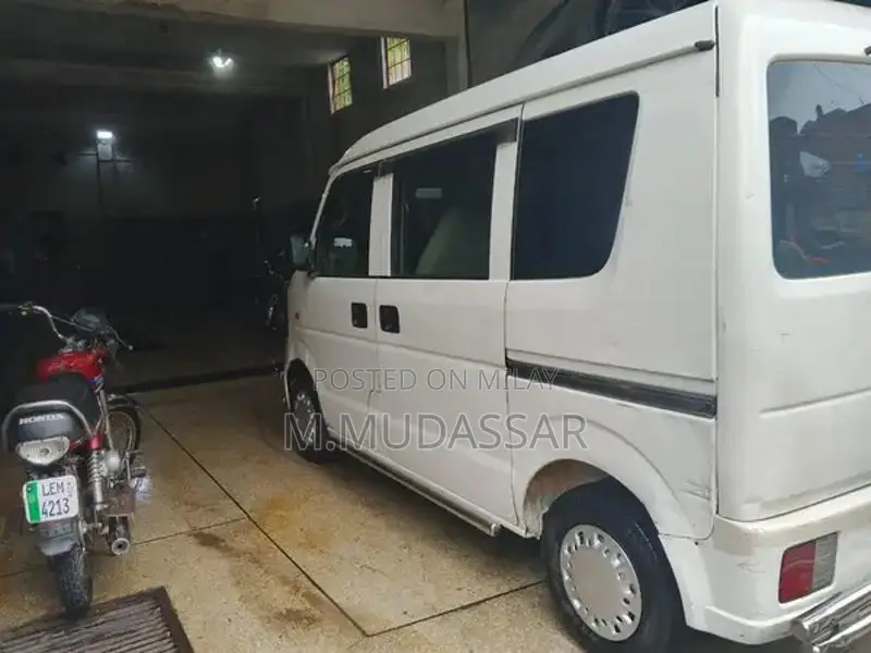 Suzuki Every Compact Van - Well-Maintained Import
