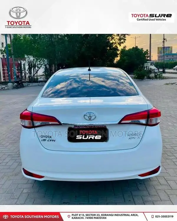 Toyota Yaris Ativ X 1.5 CVT Sedan