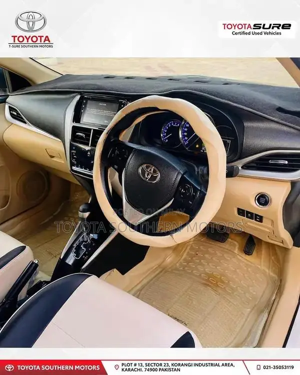 Toyota Yaris Ativ X 1.5 CVT Sedan