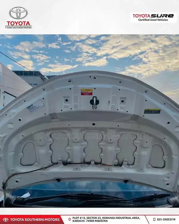 Toyota Yaris Ativ X 1.5 CVT Sedan